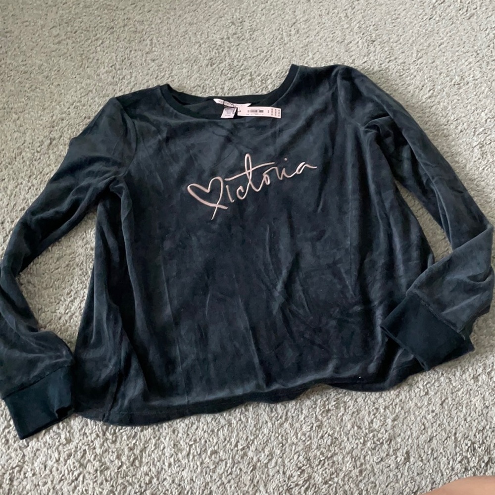Victoria’s Secret open back lounge top velvety